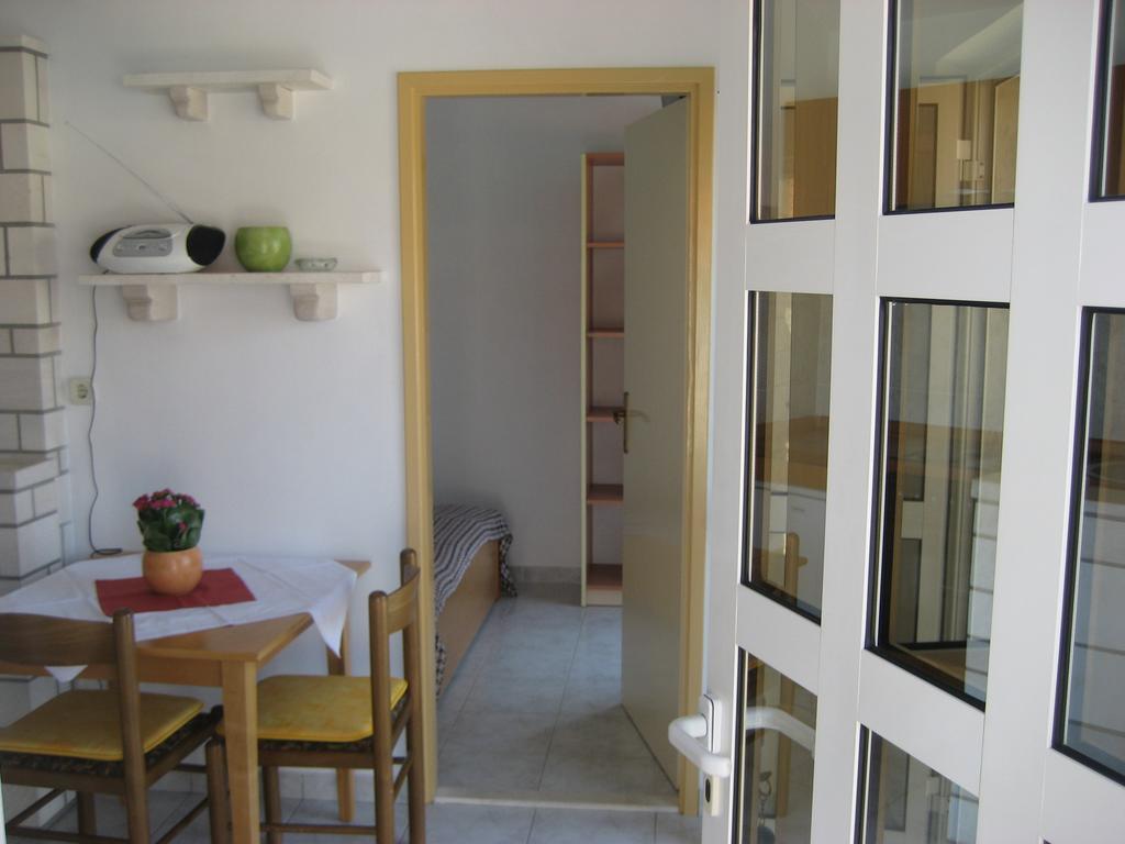 Apartments Katica Lumbarda Phòng bức ảnh