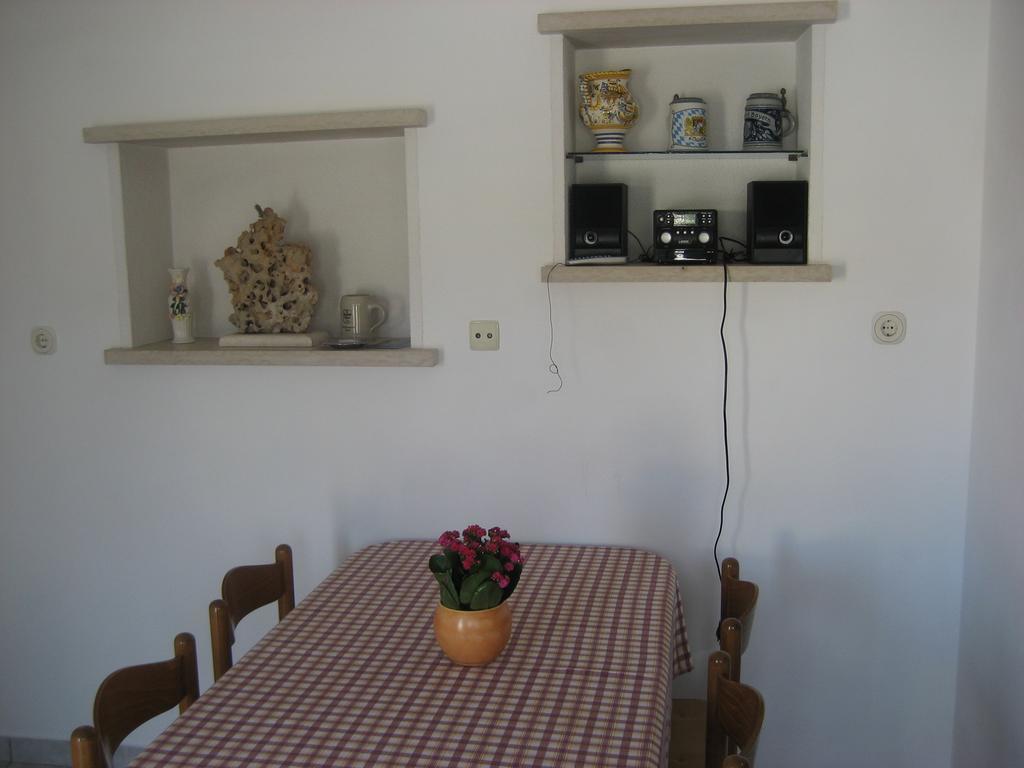 Apartments Katica Lumbarda Phòng bức ảnh