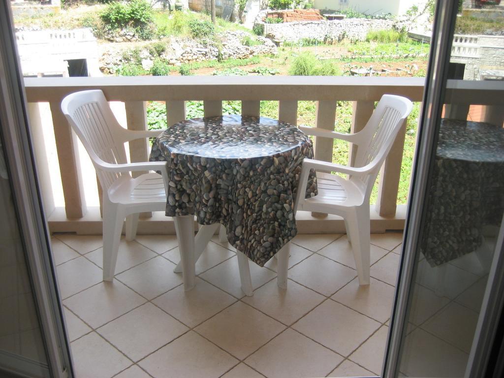 Apartments Katica Lumbarda Phòng bức ảnh