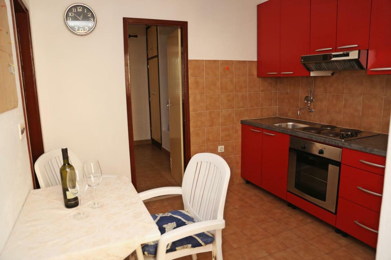 Apartments Katica Lumbarda Ngoại thất bức ảnh