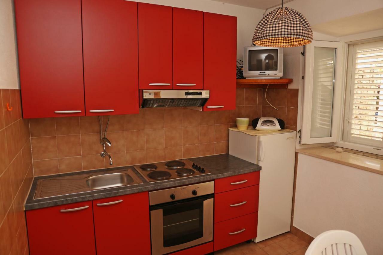Apartments Katica Lumbarda Ngoại thất bức ảnh